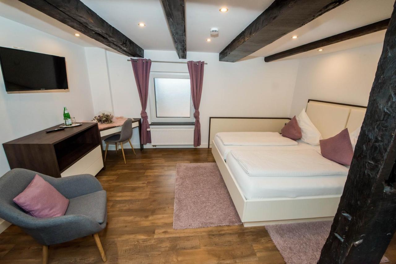 Hotel Zum Braunen Hirschen บัดดรีบวร์ก ภายนอก รูปภาพ